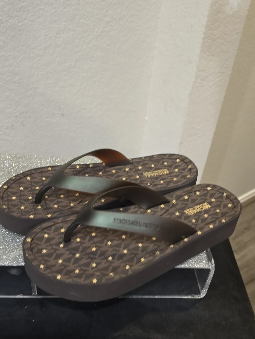 Michael Kors MK Stars Logo Flip-Flop Sandals